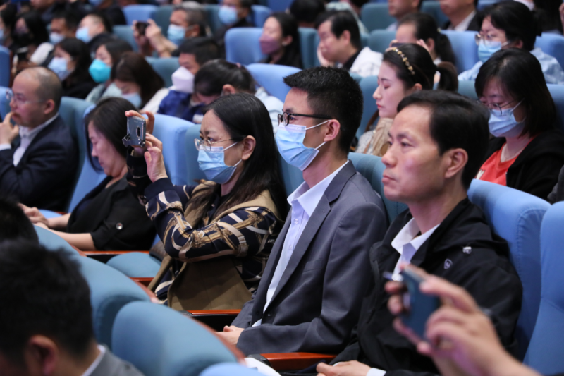 西安市信息技术支撑学生综合素质评价试点工作报告会召开