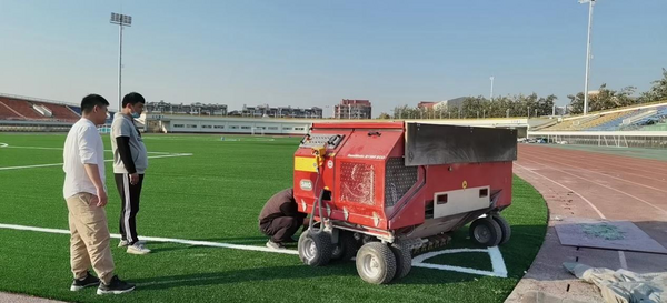 北京市经开区亦庄体育中心足球场人造草坪改造升级案例