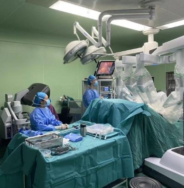 人机合一守护患者健康 中国职业病防治院联盟进入机器人手术时代