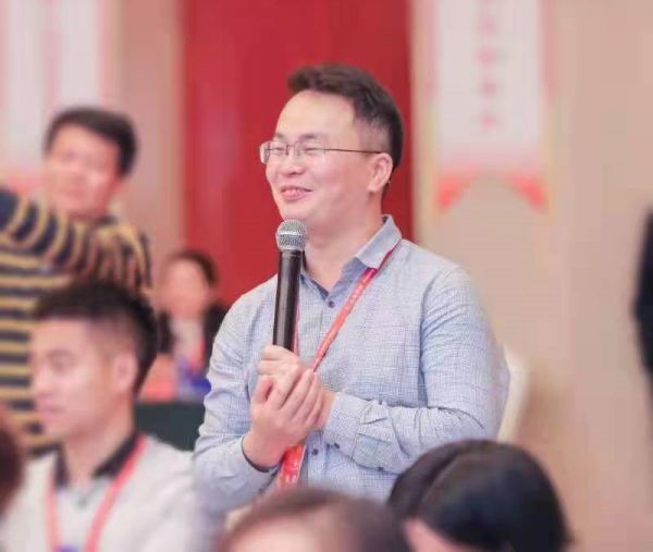 包豐源：傳播生命智慧 促進社會和諧