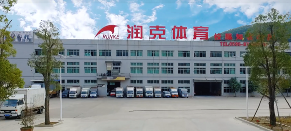 潤克集團攜手智能校服安全平臺，引領打造校服行業發展新標桿!