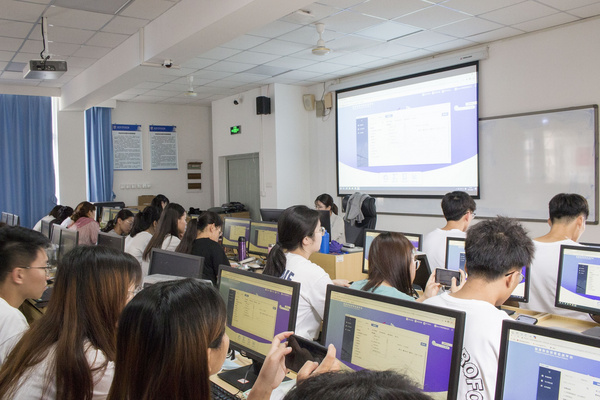 廈門科云攜手廈門城市職業學院開展智能會計“引企入教”共建課程活動！