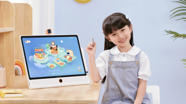 新物種：科大訊飛AI學習機LUMIE 10系列閃耀上市
