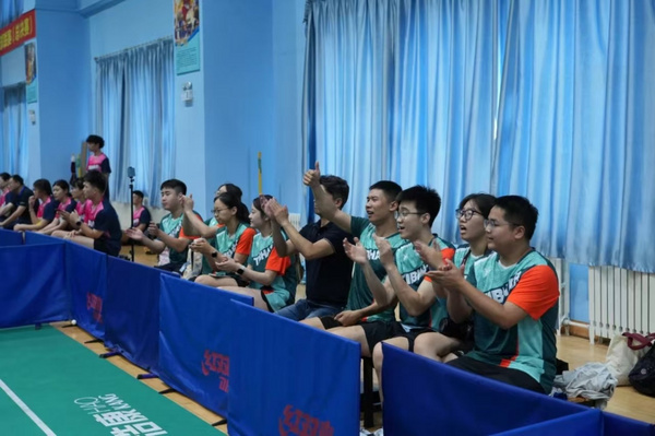 華電學子在第13屆中國大學生陽光體育乒乓球聯賽總決賽榮獲季軍
