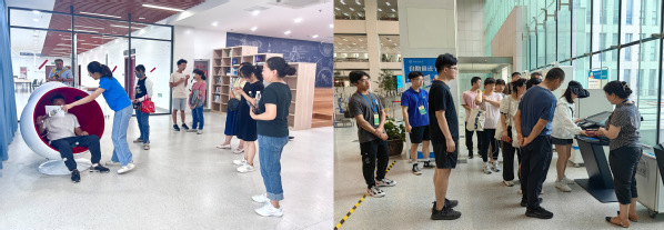南京航空航天大學圖書館領導帶新生和家長參觀圖書館