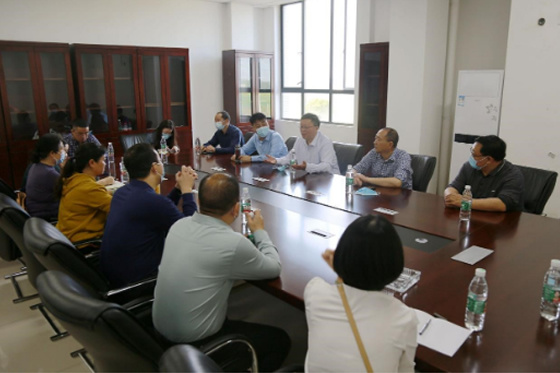 四川農業大學黨委副書記張強到崇州基地進行防疫安全檢查