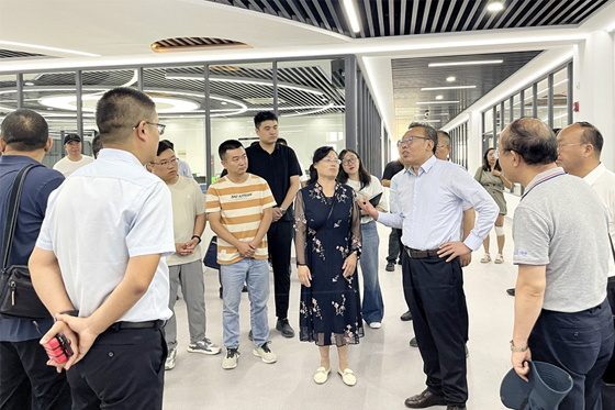 蘭州石化職業技術大學校長陳正武一行到新區校區調研指導二級學院搬遷工作