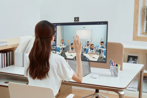 一臺更懂老師的電腦，從解決備授課的“最后一百米”開始