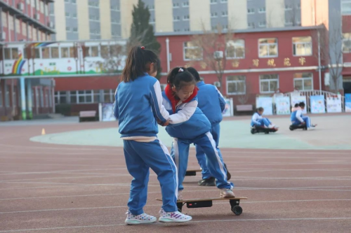 童心迎奥运 一起向未来——房山区城关小学举办“校园冬奥会”