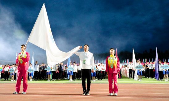 内蒙古自治区第十二届大学生运动会开幕