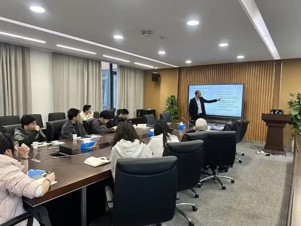 卓立漢光攜手Raicol走進校園