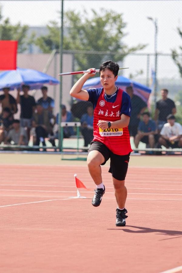 北大田径队在全国大学生田径锦标赛中再创佳绩